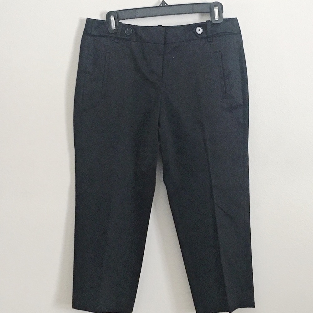 ❤️ Loft Capri Black Slacks